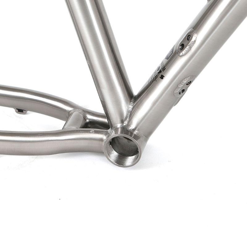 Cuadro de titanio para bicicle - Mountain Biking Uk reseña y precio