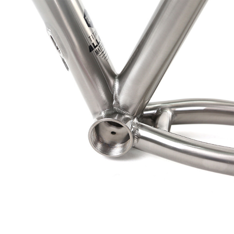 Cuadro de titanio para bicicle - Mountain Biking Uk reseña y precio